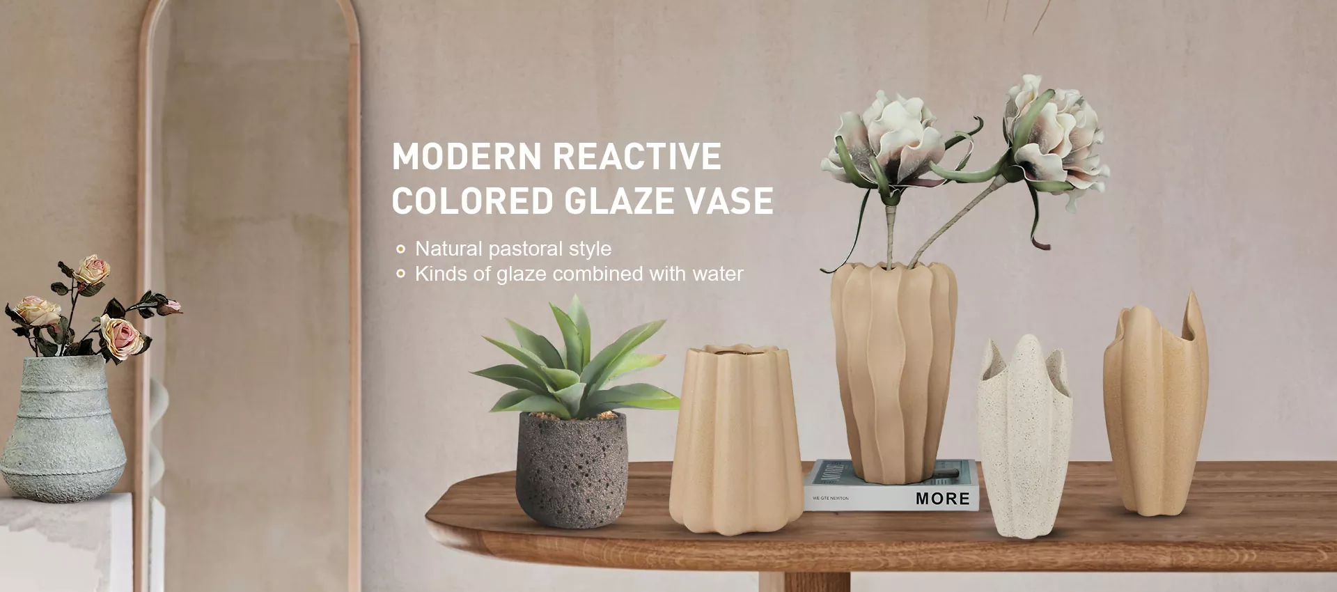 Vază ceramică decorativă