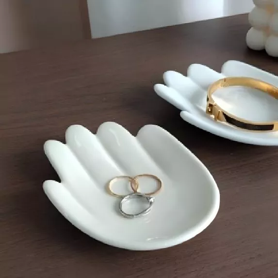 Tavă de bijuterii în formă specială ceramică