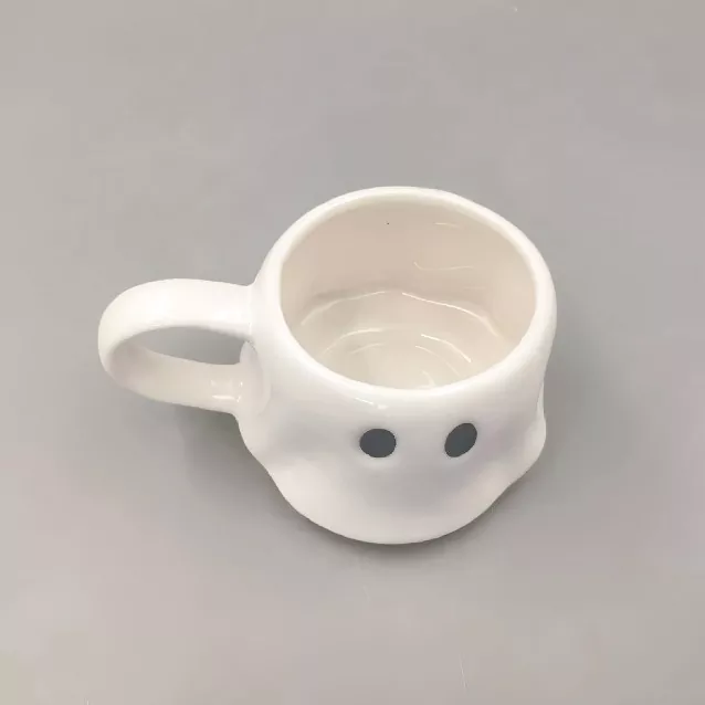 Cadou de cană ceramică de Halloween