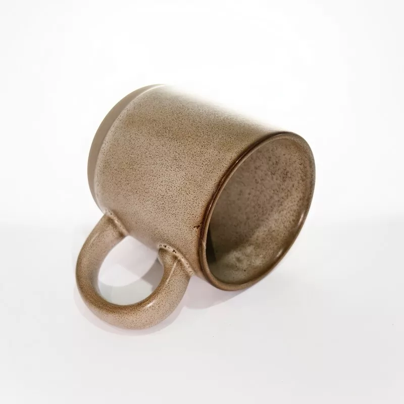 Cana de călătorie din ceramică modernă simplă